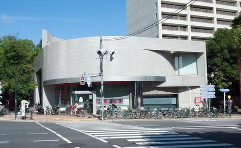 Bank. 750m to Bank of Tokyo-Mitsubishi UFJ