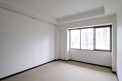 Other room space. It utilizes a photograph of the same building, It might differ from the actual.