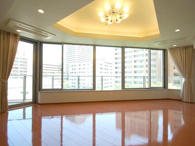 Tokyo, Minato-ku, Konan 3