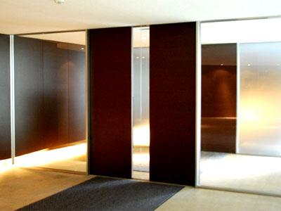 Entrance. Common areas