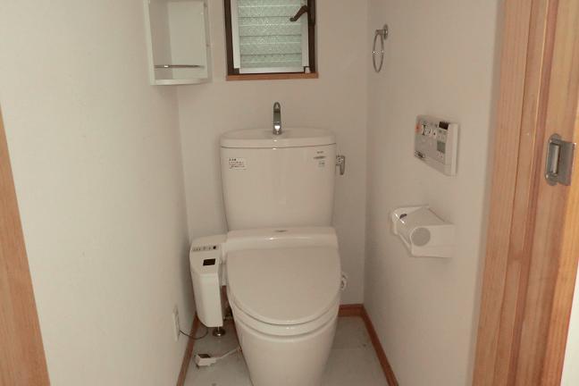 Toilet