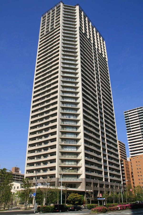 Local appearance photo. Tower apartment Konan area.