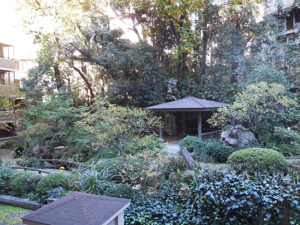 Other local. On-site garden