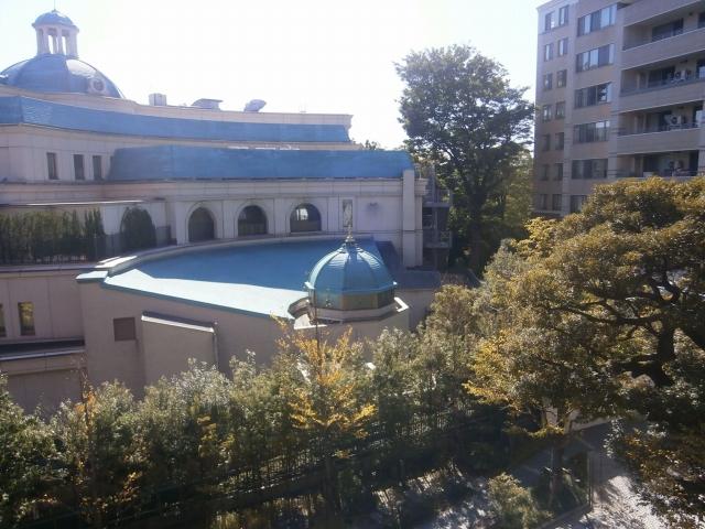 View photos from the dwelling unit