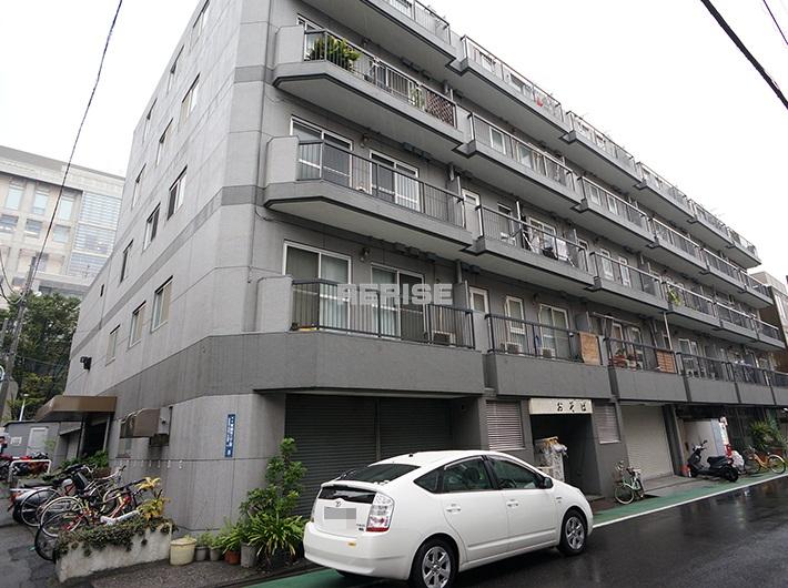 Local appearance photo