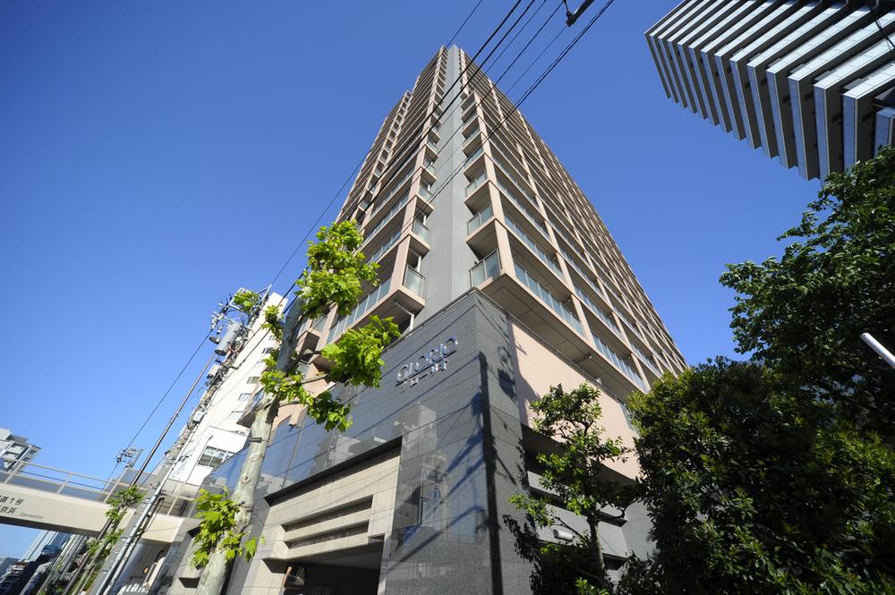 Local appearance photo. Symbol of platinum Takanawa Tower. Station 1-minute walk of the good location.