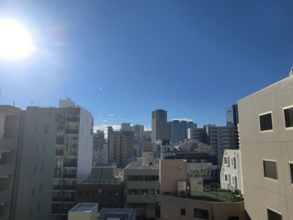 View photos from the dwelling unit. View from the site (December 2013) Shooting