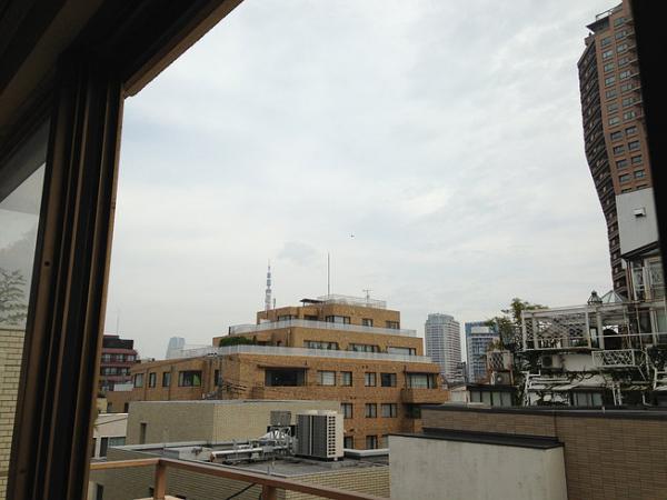 View photos from the dwelling unit