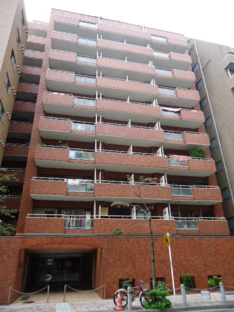 Local appearance photo. Local (10 May 2013) Shooting