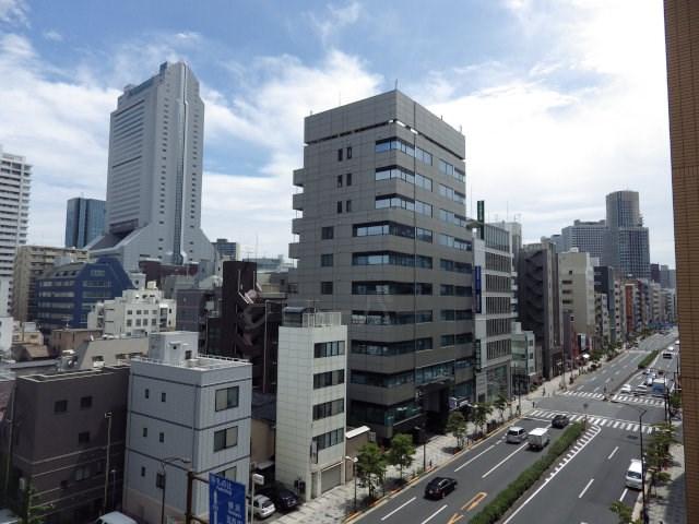 Local appearance photo. View from property