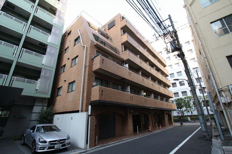 Local appearance photo. 6 station 7 lines available