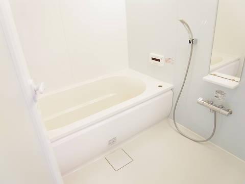 Bathroom. Indoor (2013) Shooting