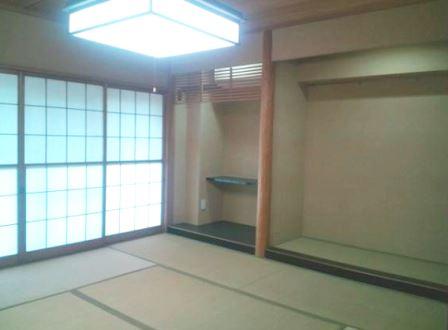 Other introspection. Storage capacity rich tatami space (about 8 pledge + closet yard)