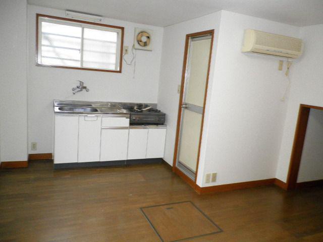 Living and room