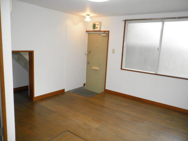 Living and room