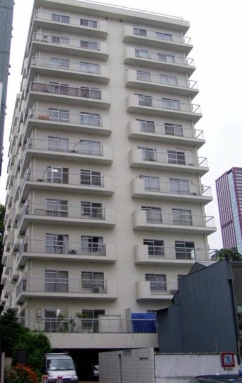 Local appearance photo. It is a big apartment of 12-storey!