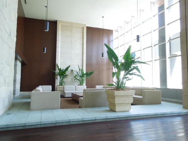Other common areas. Lobby Lounge.