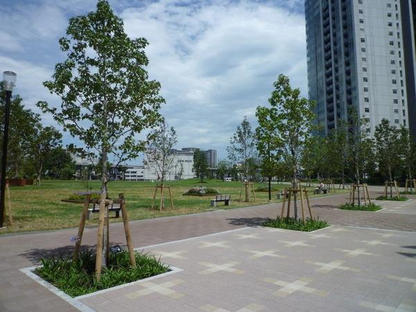 Other common areas. Konan green water park adjacent.