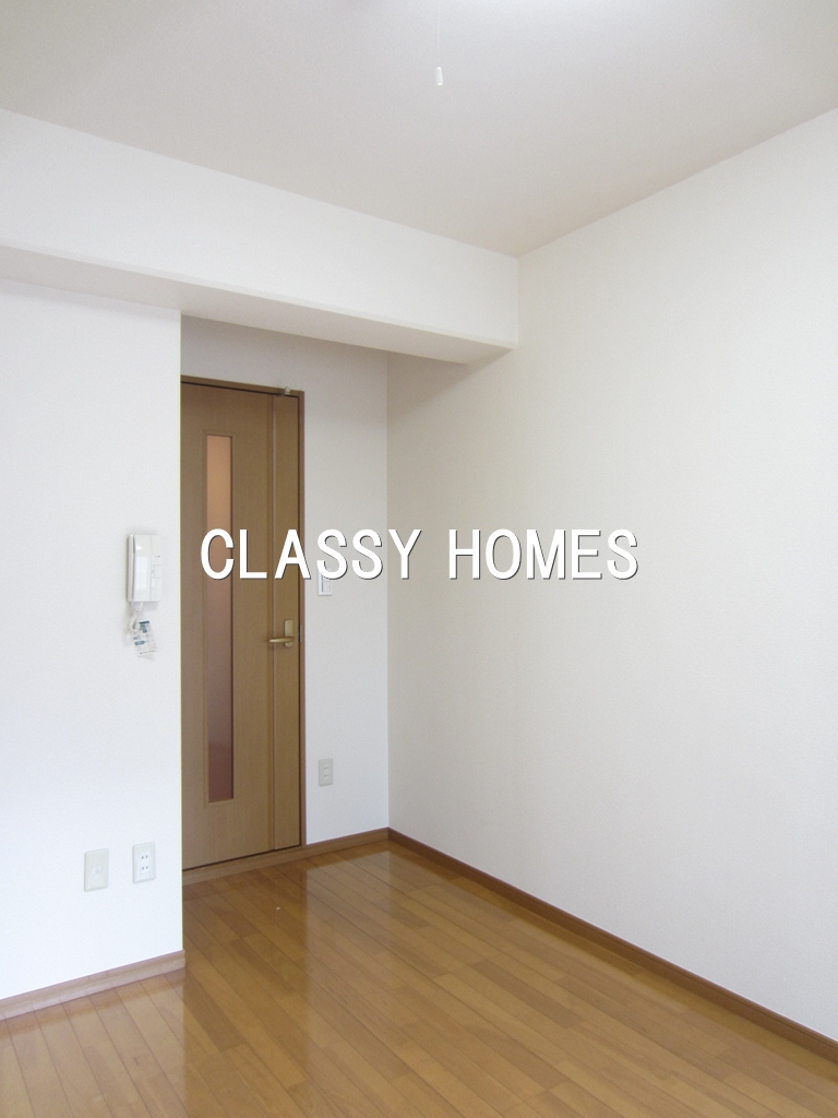 Living and room. 2001 completion Vel Hills Shibaura: room