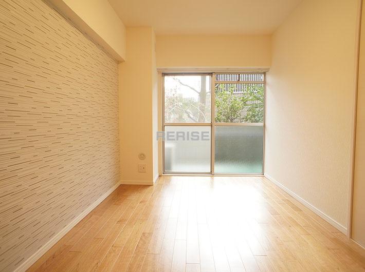 Non-living room. Western-style rooms with design cross