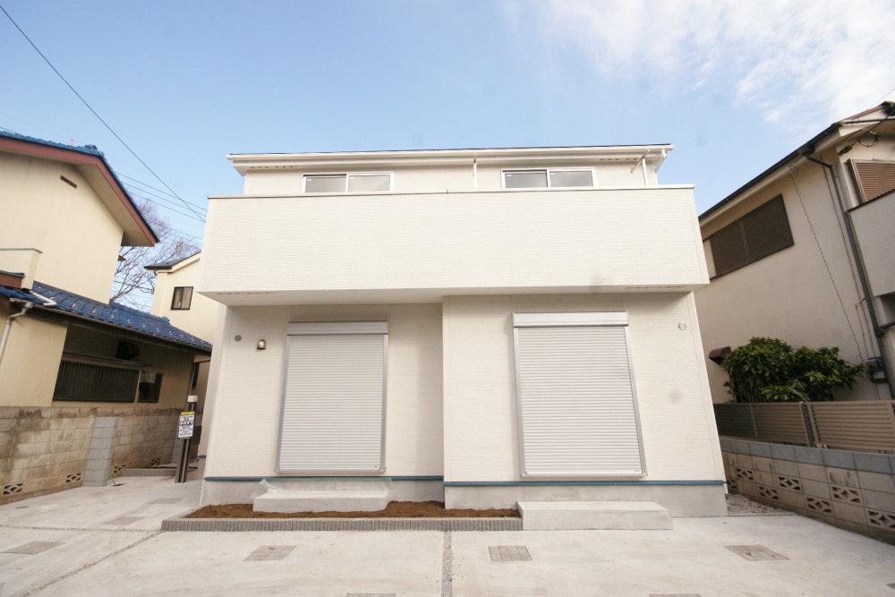 Same specifications photos (appearance). Newly built single-family of Mitaka City Mure 4-chome. Since the local will be under construction, The photograph is the same example of construction. It is a building of a chic design that has been carefully selected and timeless. Please feel free to contact. (Example of construction)