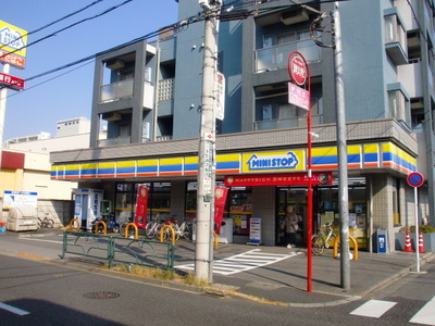 Convenience store. MINISTOP Chofu Sengawa store up (convenience store) 1000m