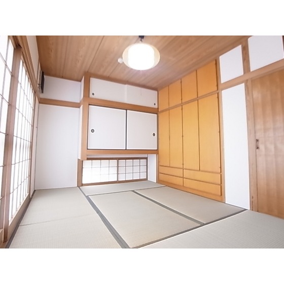 Living and room. Storage rich Japanese-style room