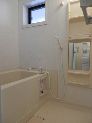 Bath.  ◆ Bathroom (with reheating hot water supply) ◆ 