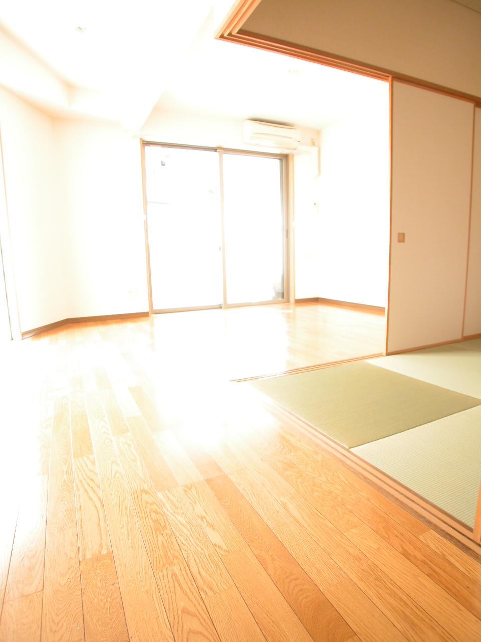 Living and room