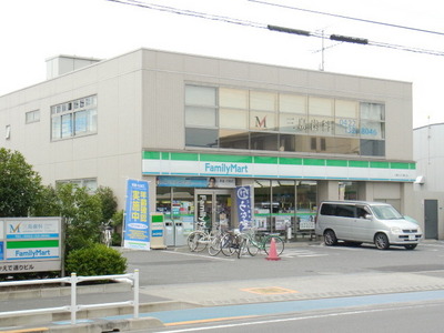 Convenience store. Family Mart (convenience store) to 350m