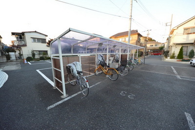 Other common areas.  ☆ Bicycle-parking space ☆ 