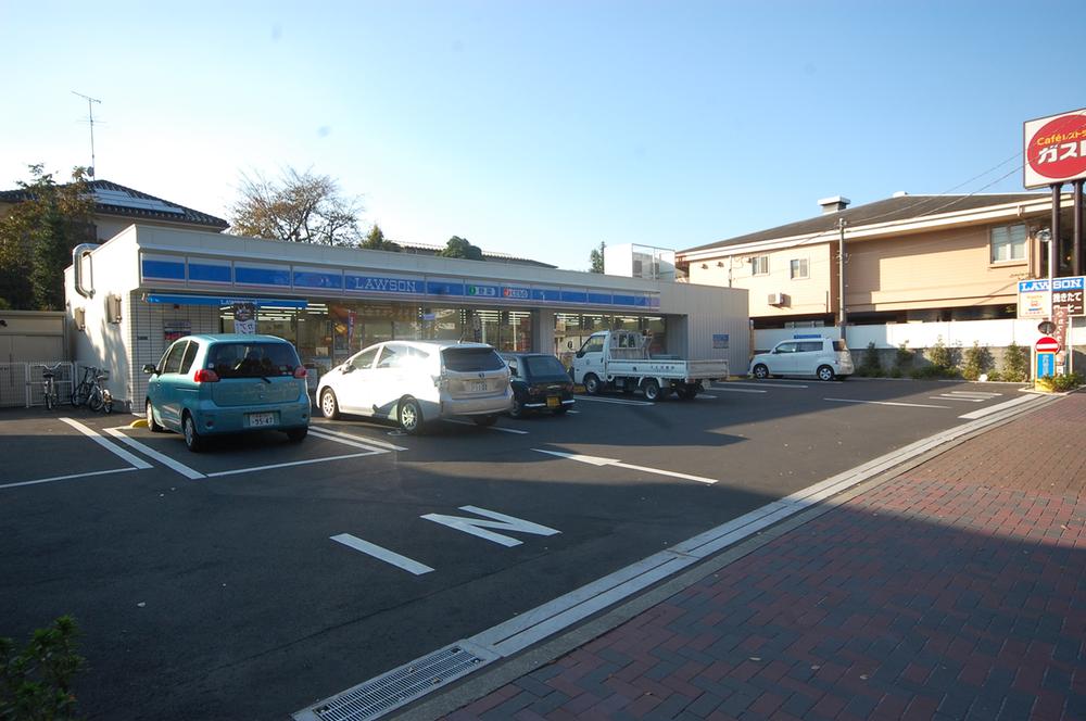 Convenience store. 381m until Lawson Mitaka Shimorenjaku Third Street shop