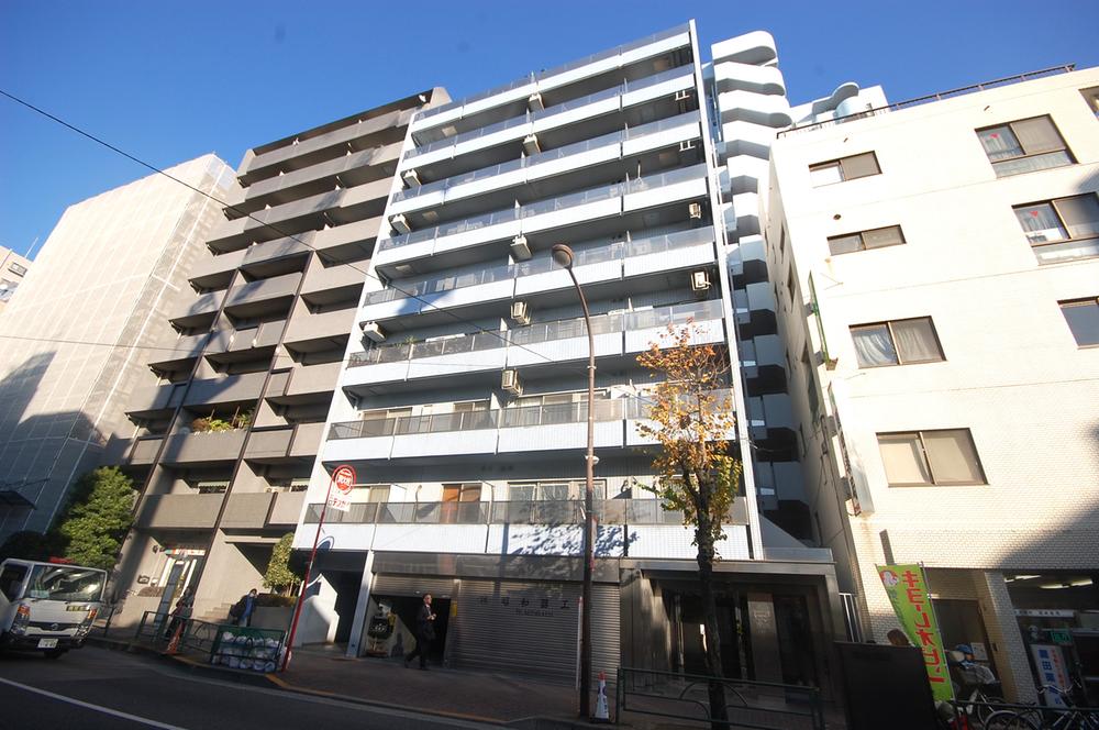 Local appearance photo