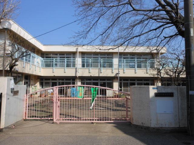 kindergarten ・ Nursery. Nozaki nursery school (kindergarten ・ 940m to the nursery)