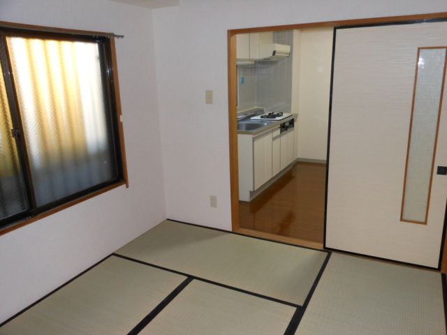 Living and room. 6 Pledge of Japanese-style room