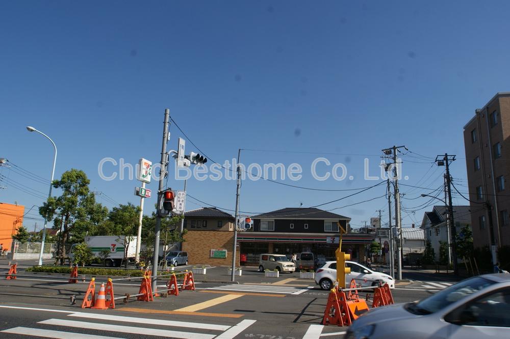 Convenience store. 891m to Seven-Eleven Mitaka Nanbara shop