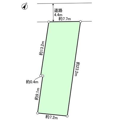 Compartment figure. Northwest side width about 4.4m on public roads