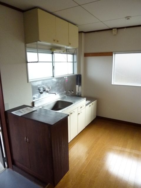 Kitchen. Convenient to self-catering Gasukitchin