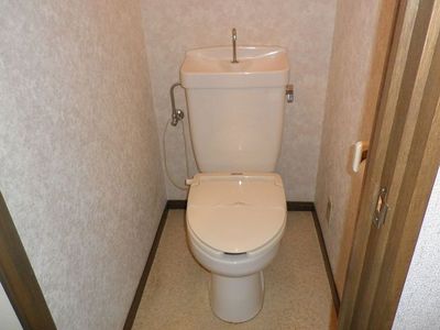 Toilet. ● With heating toilet seat toilet ●