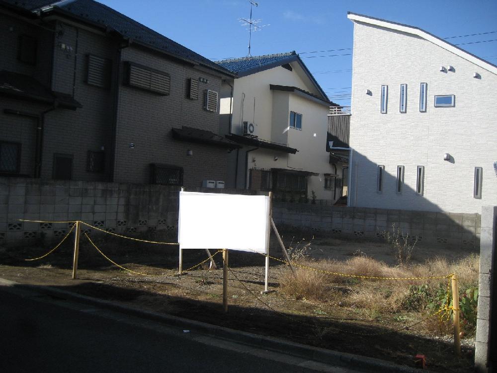 Local photos, including front road. Frontal road ・ Local (12 May 2013) Shooting