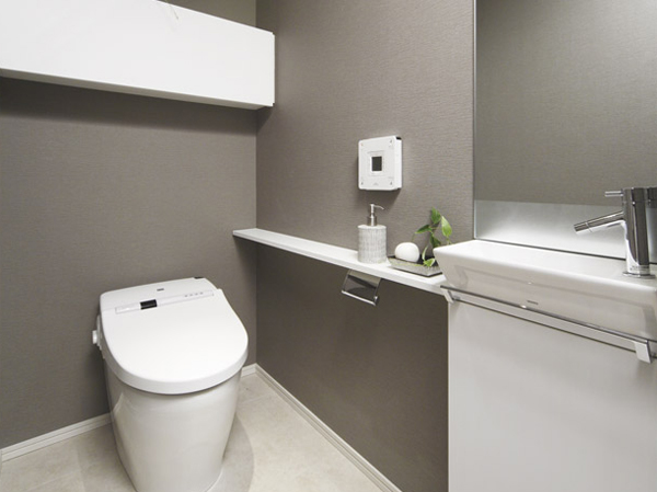 Other.  [Tankless water-saving toilet] In design also to look and clean, Excellent water-saving effect was tank-less water-saving toilet. (Model Room A1 type ・ Menu plan ※ Free of charge ・ Application deadline Yes / Some including paid option)