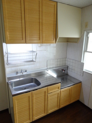 Kitchen. Two-burner stove is installed Allowed Kitchen