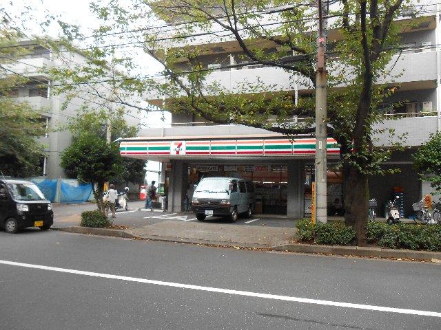 Convenience store. Before 250m of this convenience store to Horiai convenience store is also available delicious Unagiya's