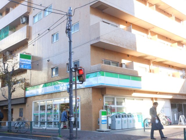 Convenience store. 220m to Family Mart (convenience store)