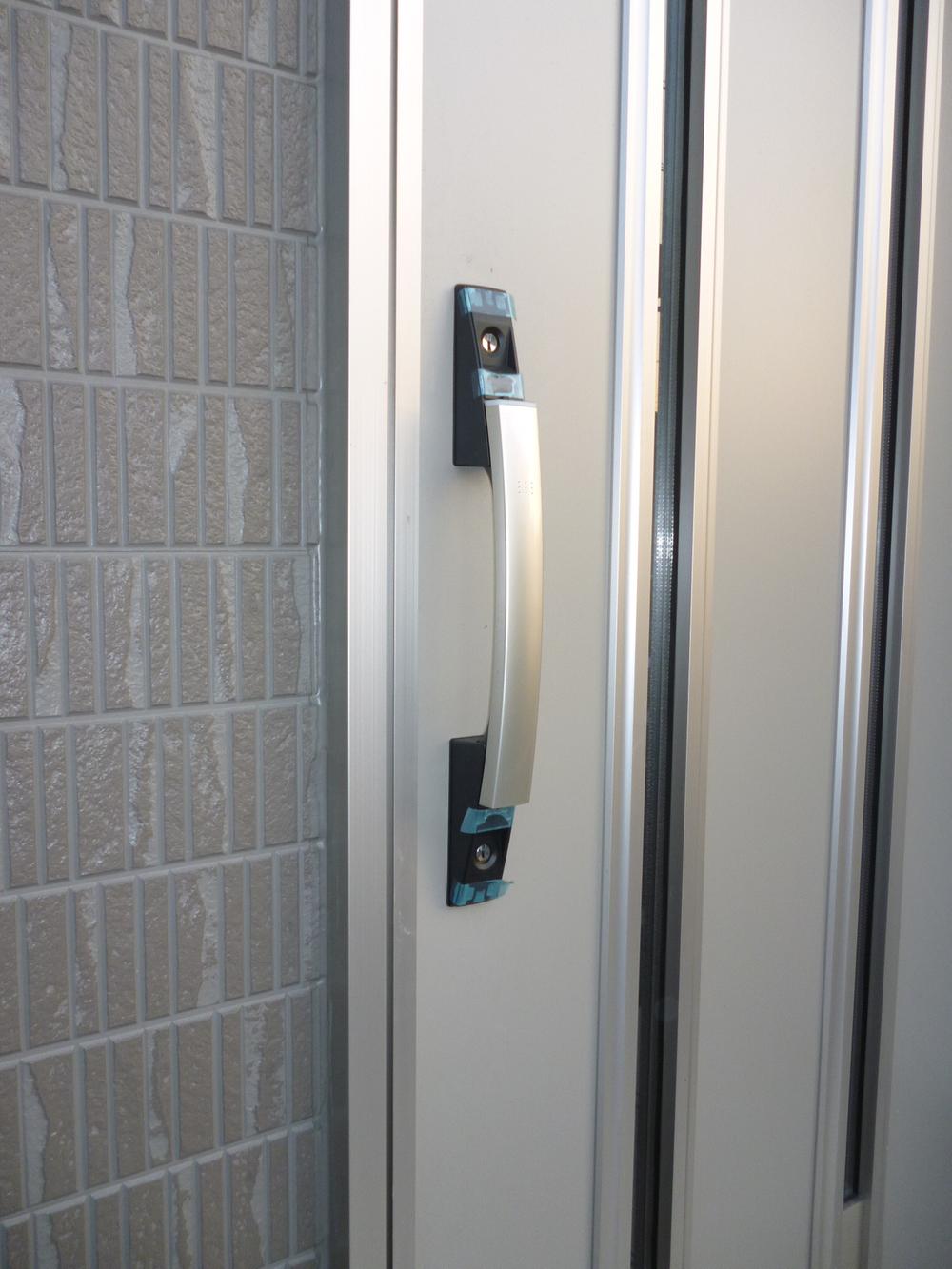 Security equipment. Easy and convenient one-touch key cards (seller construction cases)