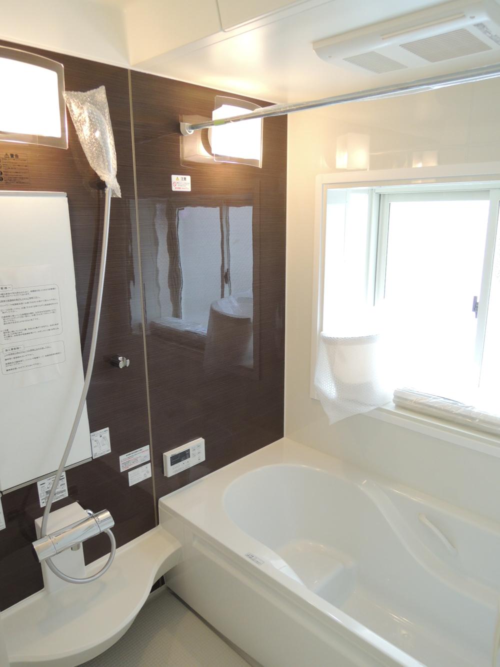 Same specifications photo (bathroom). With bathroom ventilation dryer (same specifications)