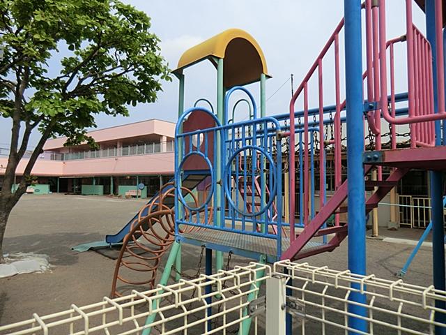 kindergarten ・ Nursery. Building blocks to nursery school 567m