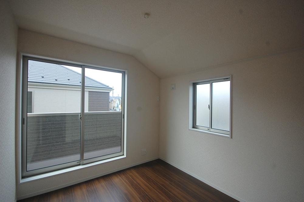 Same specifications photos (Other introspection). Example of construction