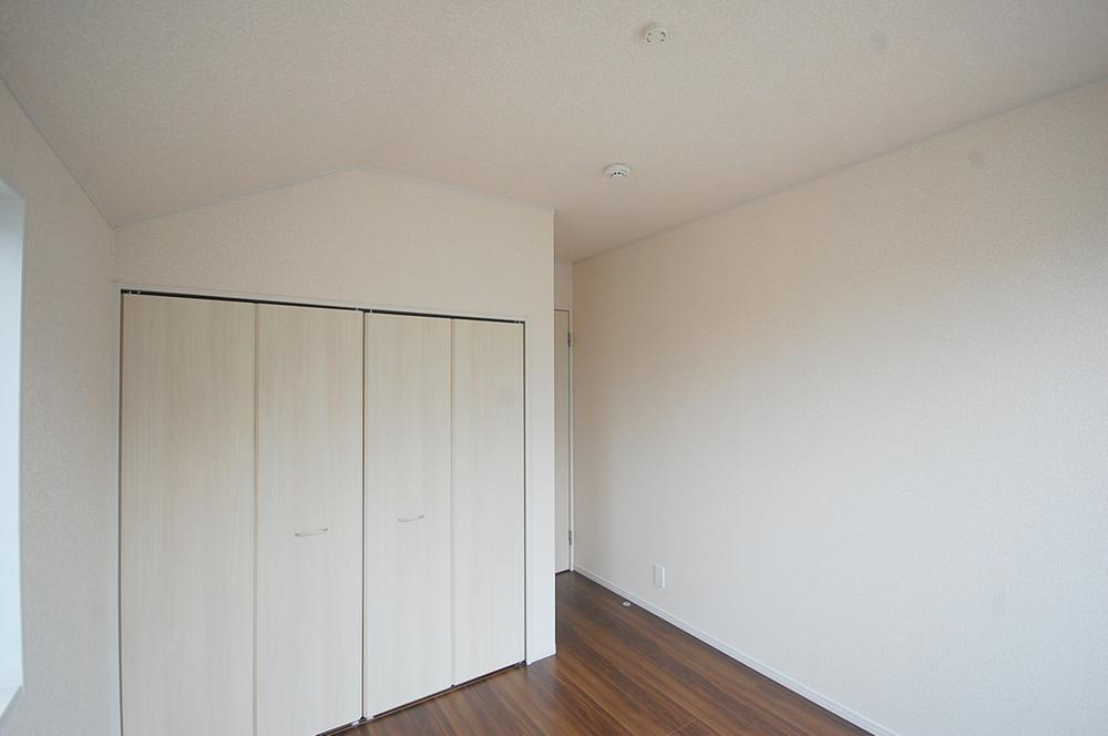 Same specifications photos (Other introspection). Example of construction