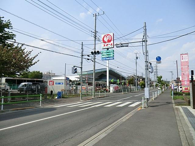 Home center. Komeri Co., Ltd. hard & Green Musashimurayama until Nakahara shop 473m